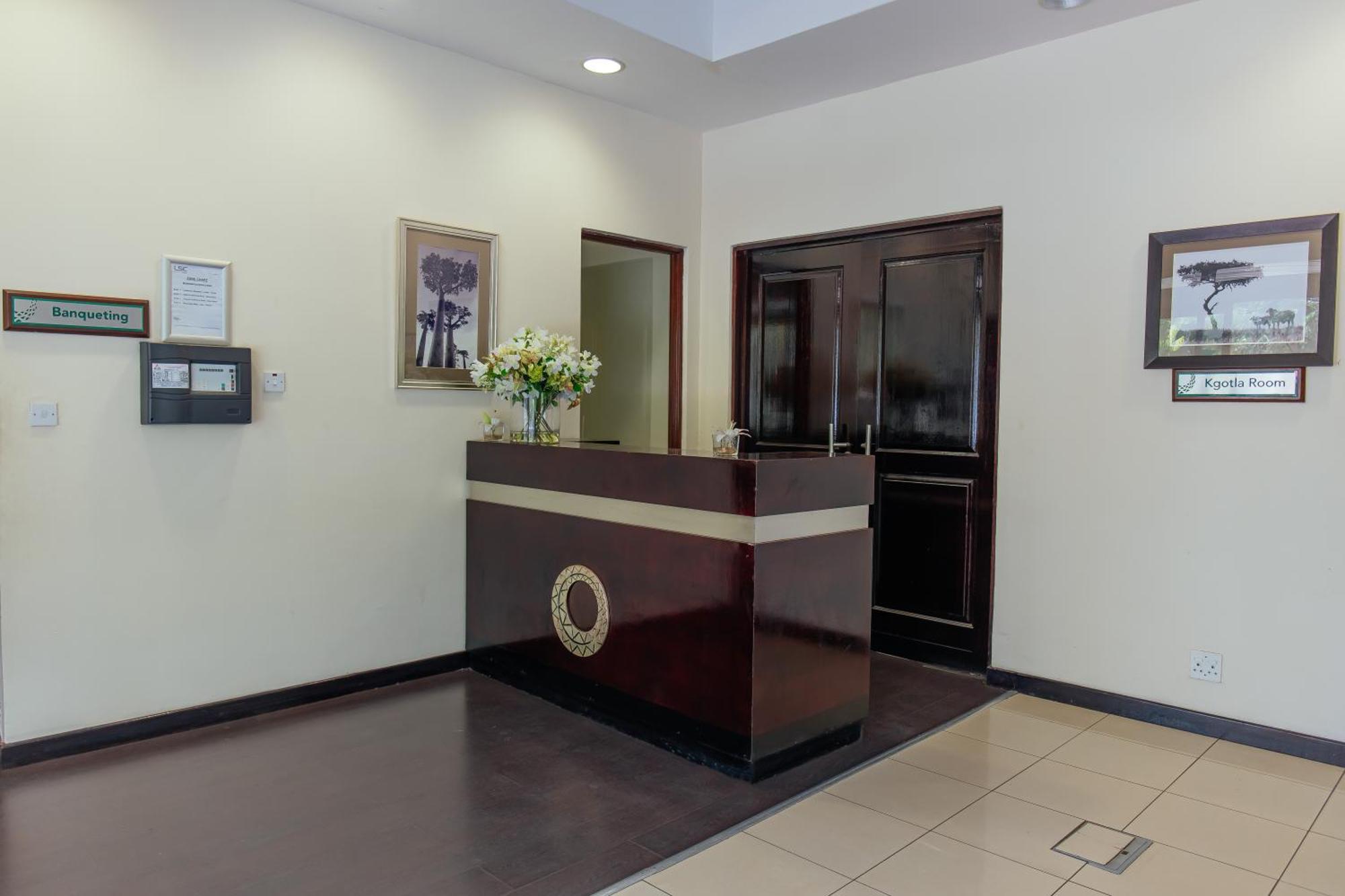 Cresta Lodge Gaborone Buitenkant foto